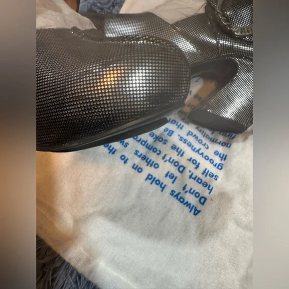 Preowned John Fluevog Prepare Guide Platform Mary Janes in Silver Size 9 - Picture 12 of 16